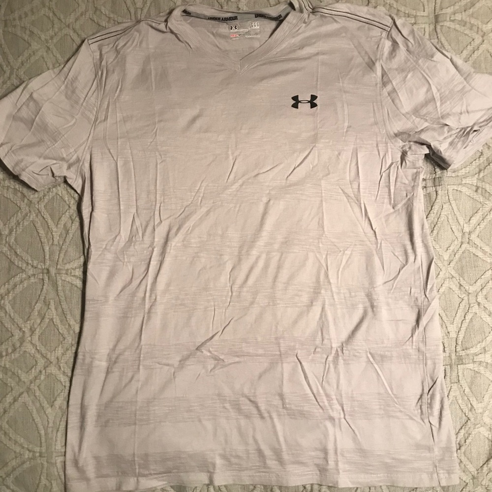Men’s Under Armour Shirt